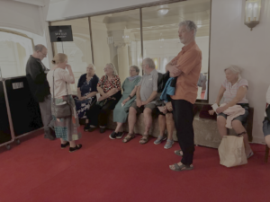 Emilie gaf ons vooraf de nodige informatie over de voorstelling